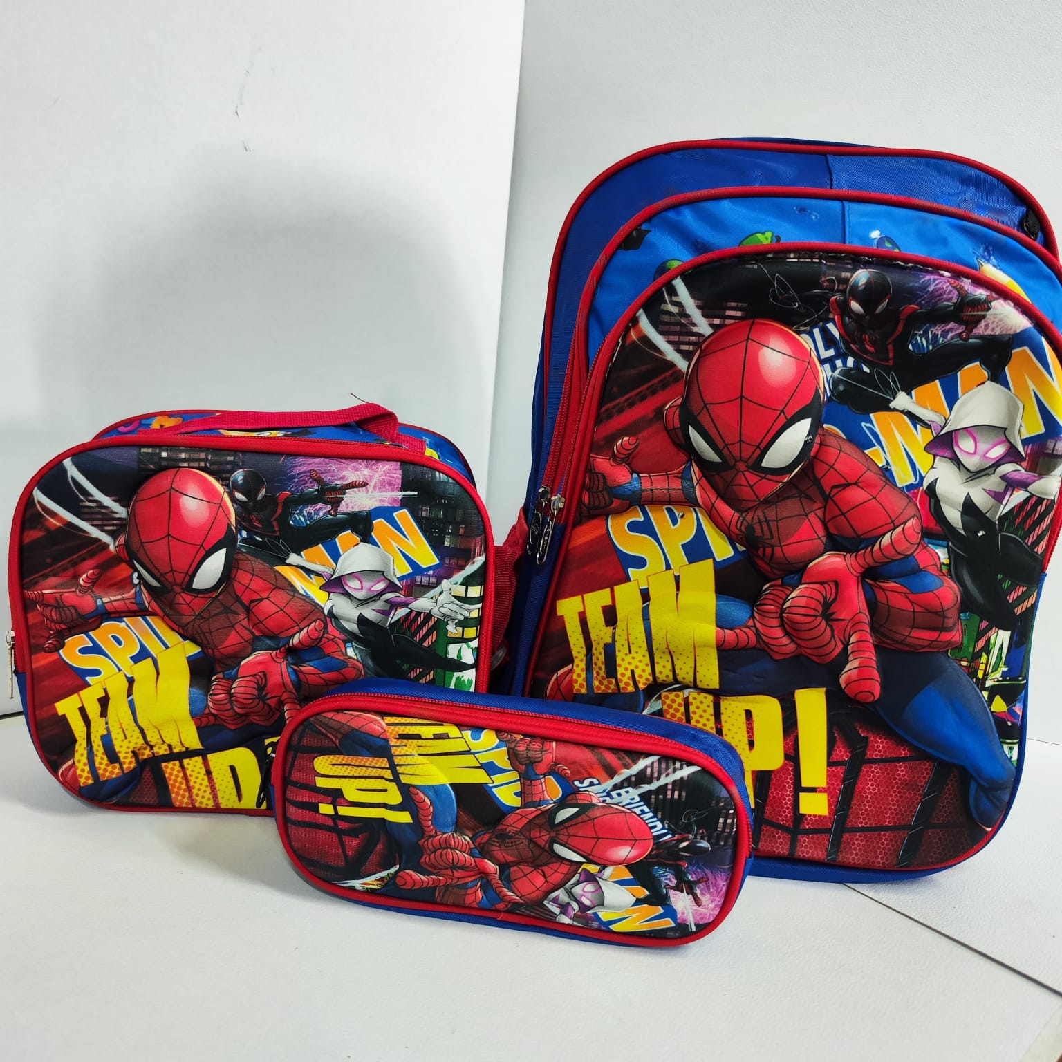 Mochila Combo De Personajes Para Niño combo-personaje